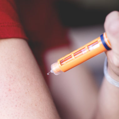 Pen-Nadeln feiern Jubiläum: Sanfte und sichere Injektion seit 30 Jahren